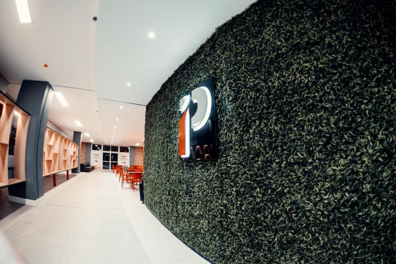 P1 Hotel Santa María Exterior foto